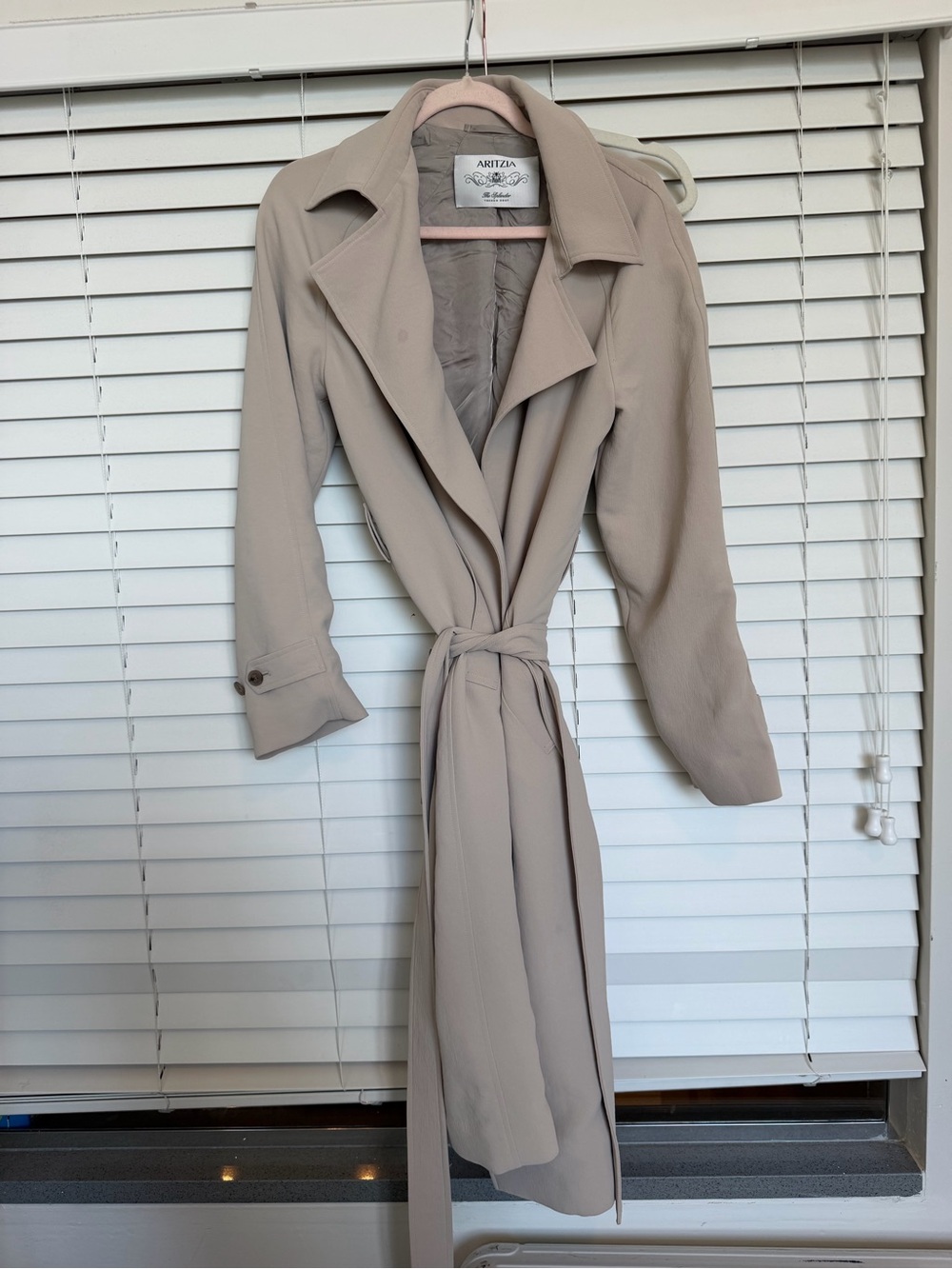 Aritzia Taupe Wrap Trench Robe